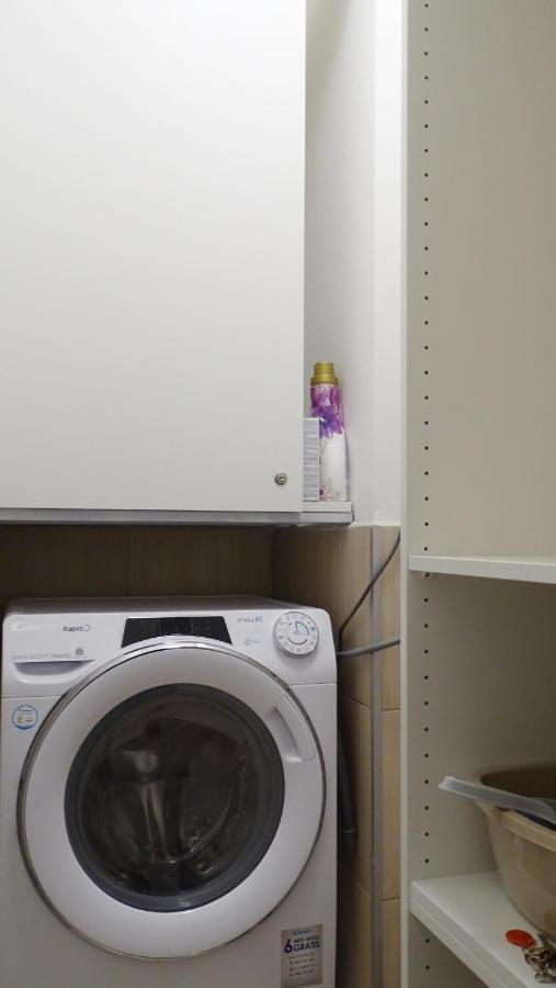 זאגרב Petite Grey Apartment With Free Private Parking מראה חיצוני תמונה